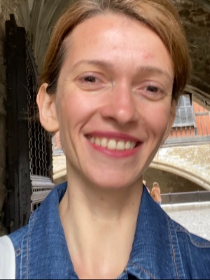 Canan, Nanny in London