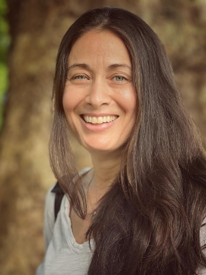 Claudia, Teacher and Artist in Bromley, Keston