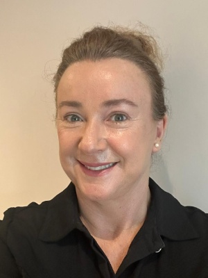 Elisiani, Nanny and Housekeeper in Redhill