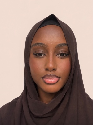 Saddeeqah, Babysitter in London