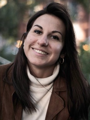 Simona, Nanny in London