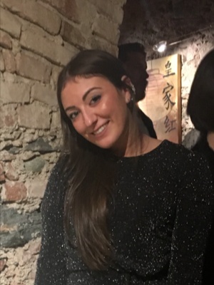 Valentina, Babysitter in London